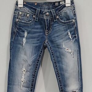 Miss Me Women's Rhinestones Distressed Blue Jeans 25 Inseam 26 Cropped